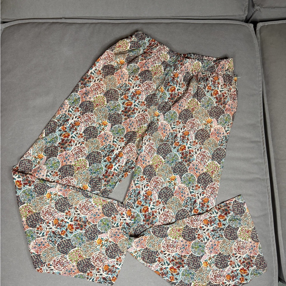 Trovata Multicolor Patterned Pants